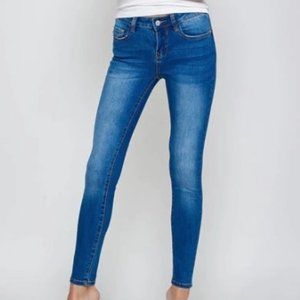I&M: Ashley Mid Rise Super Skinny Jeans